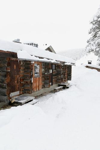 Classic Log Cabin Ski-in Ski-out - Apartment - Levi