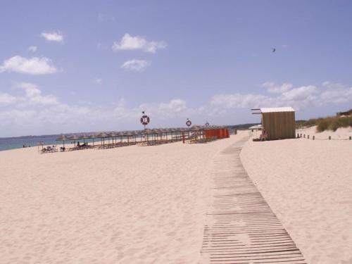 Luxury 2 Bedroom Top Floor Apartment, Oasis Parque, near Alvor AT01