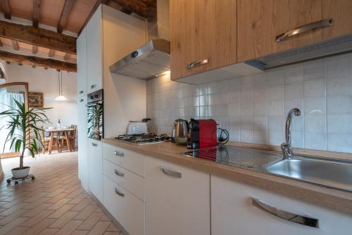 Зручності, [L'Antico Frantoio] Natura e Relax 5* in Чивітелла і Валь-ді-Чіана
