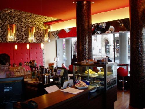 Cityhotel am Thielenplatz - image 10