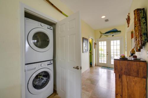 Waterfront Key West Oasis with Float Dock! in Key West, USA