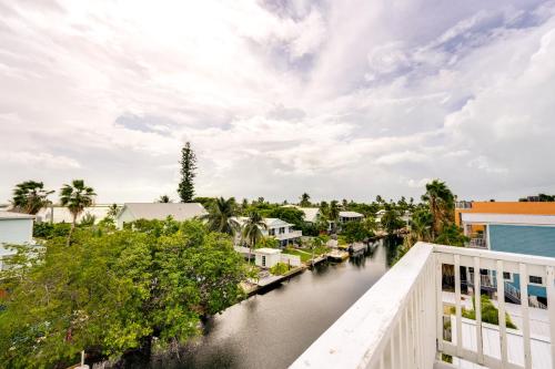 Waterfront Key West Oasis with Float Dock!