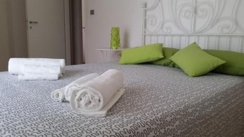 

Rosanna Apartment