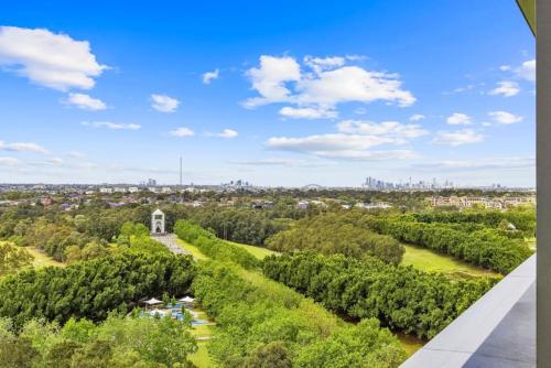 Charming and Peaceful - 3BR in Olympic Park - image 6