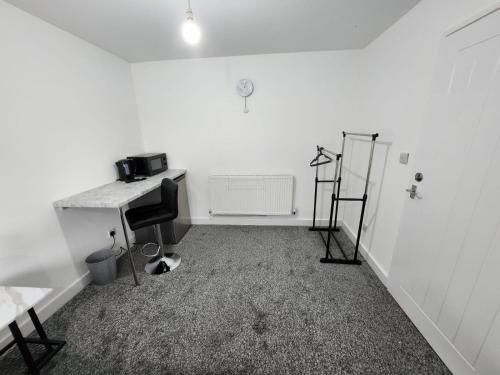 4 Bedroom 2 Bathroom Shared House - Near BHX and NEC, Birmingham (fotografie 10)