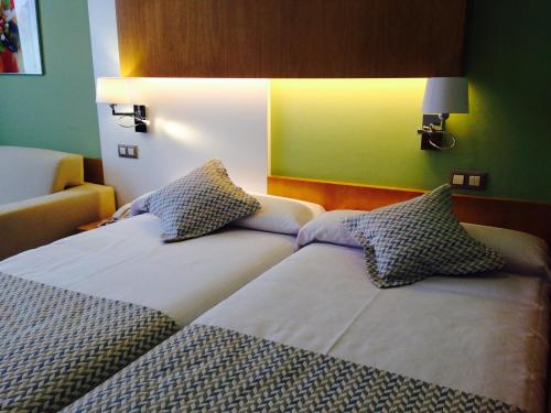 Standard Double or Twin Room with Extra Bed