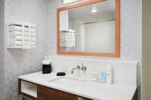 Hampton Inn Melbourne-Viera - image 10