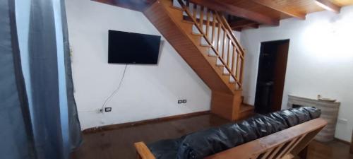 Casa quinta chica con pileta quincho y parque para 8 comfirmar reserva x telefono