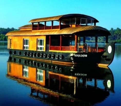 Spice coast cruise in Valiyaparamba