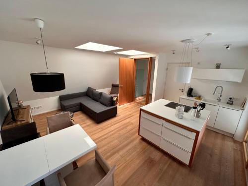 Stadtflair Freising - moderne Wohnung im Zentrum - Apartment - Freising