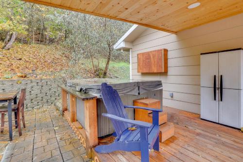 Orofino Cottage - Patio, Hot Tub and Outdoor Kitchen