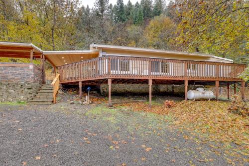 Orofino Cottage - Patio, Hot Tub and Outdoor Kitchen