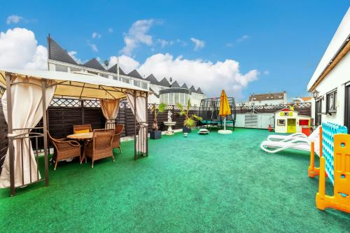 Exterior view of PMC Business Apartments