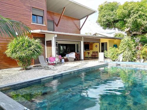 Villa d'architecte avec piscine St Paul Reunion 1