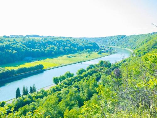 Want to take it easy at the Meuse valley?