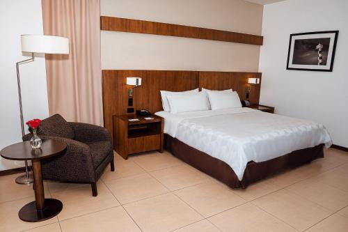 Standard King Room with City View room in Holiday Inn Guayaquil Airport By IHG