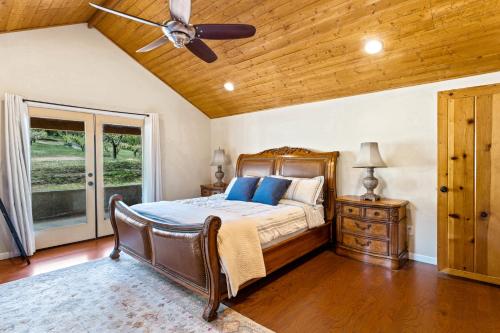Gorgeous North Fork Cabin Near Bass Lake! Gorgeous North Fork Cabin Near Bass Lake!