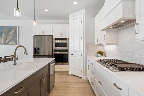 Sunsets and Sandcastles townhouse - image 10