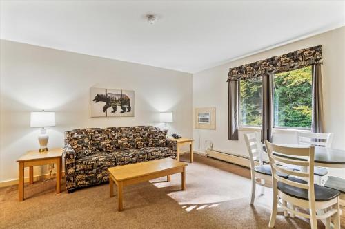 2 double beds