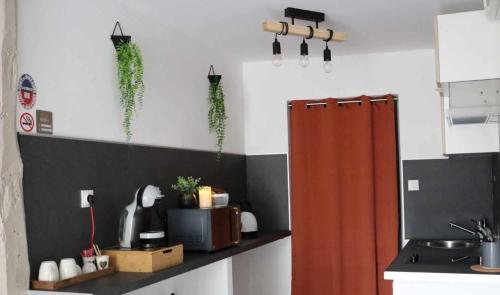 Létesítmények, Love Room Une Pause à Deux - Jacuzzi - Chambre Secrète (Love Room Une Pause a Deux - Jacuzzi - Chambre Secrete) in Chateau-Landon