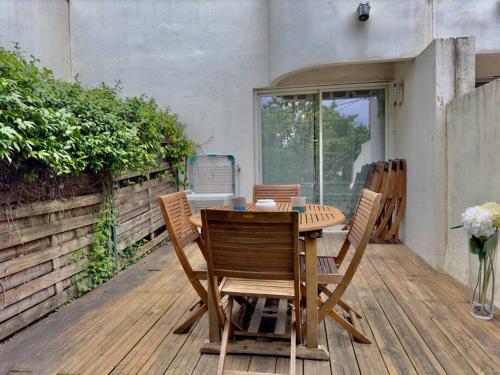 Maison au calme 2 Chambres Terrasse Clim parking gratuit in La Chamberte