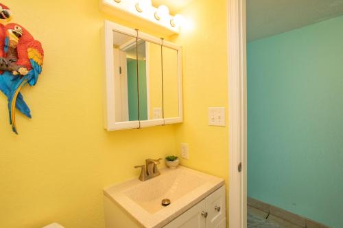 0712 Waters Edge Resort condo - image 3
