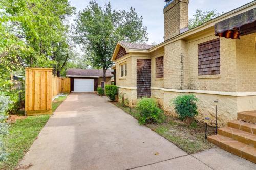 Centrally Located Abilene Abode 2 Mi to Downtown!