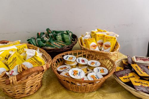 Albergo La Mimosa - image 2