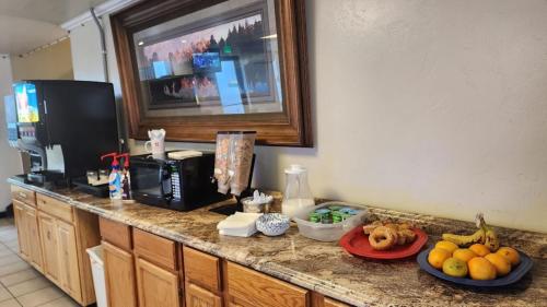 Adventure Inn - Glenwood Springs Adventure Inn - Glenwood Springs