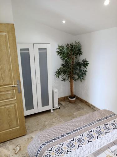 Appartement lumineux au cœur de la garrigue