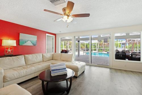 Anna Marias Finest in Anna Maria, USA