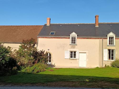 B&B Vennecy - Gîte Vennecy, 4 pièces, 5 personnes - FR-1-590-135 - Bed and Breakfast Vennecy