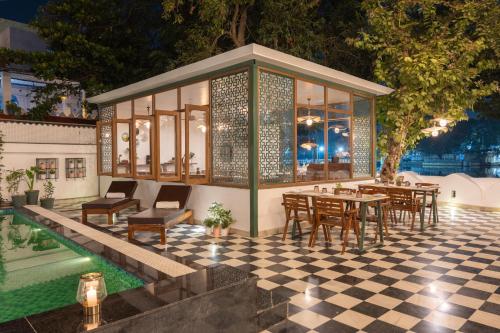 The Experience Resort-Lake Facing, Udajpur