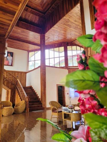 Facilities, Kum-Chan House Hotel (เฮือนก่ำจันทร์) near Wat Prathat Chaehang