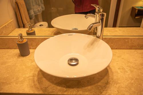 NEW Condo w/Rooftop Pool & View in Cabo San Lucas, Mexico