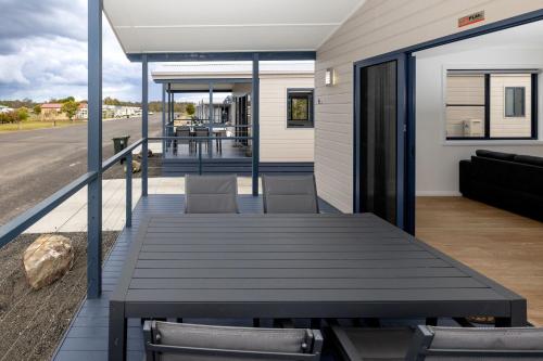 BIG4 Casino Holiday Park Room Type - Deluxe Three-Bedroom Cabin - Not Pet Friendly
