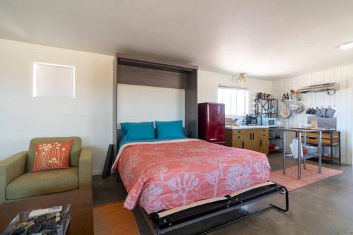 The La Brisa Hideaway - Secluded feeling! in Joshua Tree, USA