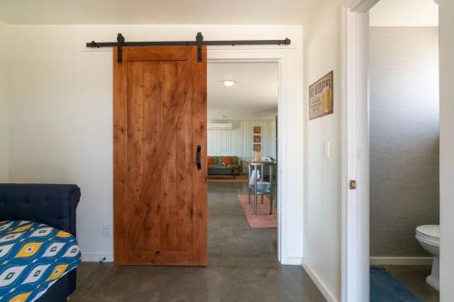 The La Brisa Hideaway - Secluded feeling! in Joshua Tree, USA