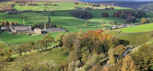 Brook Terrace - Luddenden Foot