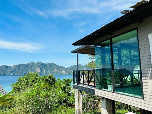 Vista exterior, HIP Seaview Resort @ Phi Phi in Long Beach