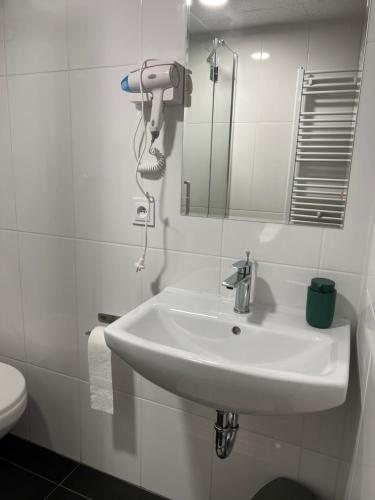 Hostel DO-RE-MI – Prague, PA