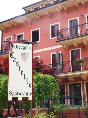  Albergo Al Castello, Pension in Recoaro Terme bei Torrebelvicino