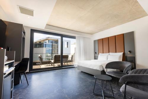 The Londoner Hotel St. Julians in St. Julian's