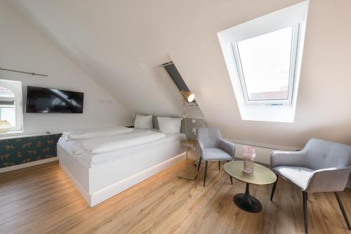 Design Apartments - "Luise" Room Type - One-Bedroom Apartment