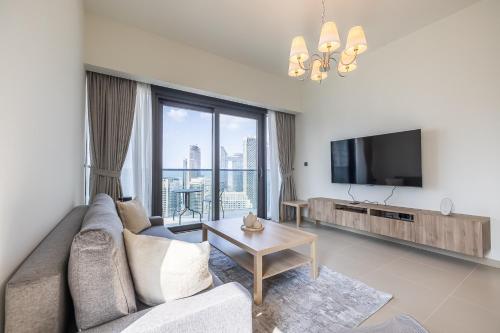 Amazing apartment in Downtown I Act One Act Two Towers - image 3
