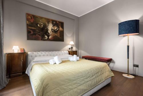One-Bedroom Apartment image 5