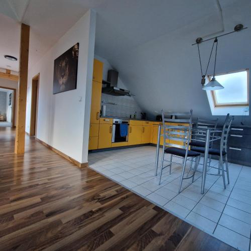 Kitchen, DM Hotels & Apartments - Apartment Dosborn 5-9 in Kleinbartloff