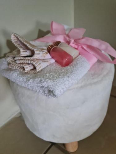 Getaway with mountain views, BBQs & hikes near Cradle of Humankind Getaway with mountain views, BBQs & hikes near Cradle of Humankind