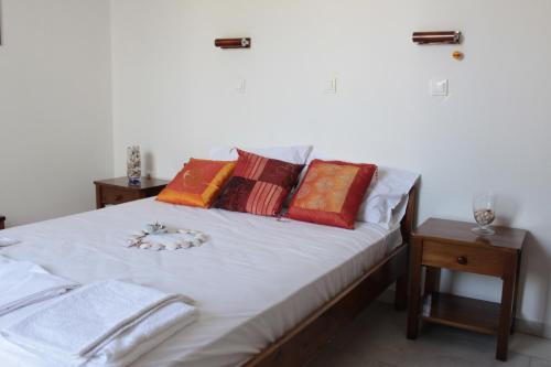  Alkion Studios in Naxos Chora