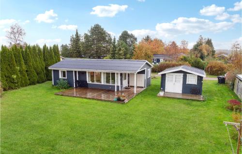  Gorgeous Home In Bog By With Kitchen, Pension in Bogø By bei Bakkebølle Fredskov